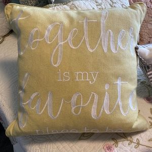 Decorate Pillow